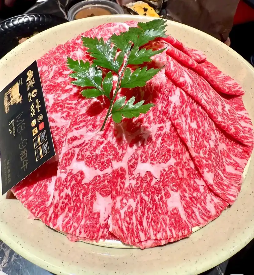 火鍋で味わう厳選和牛